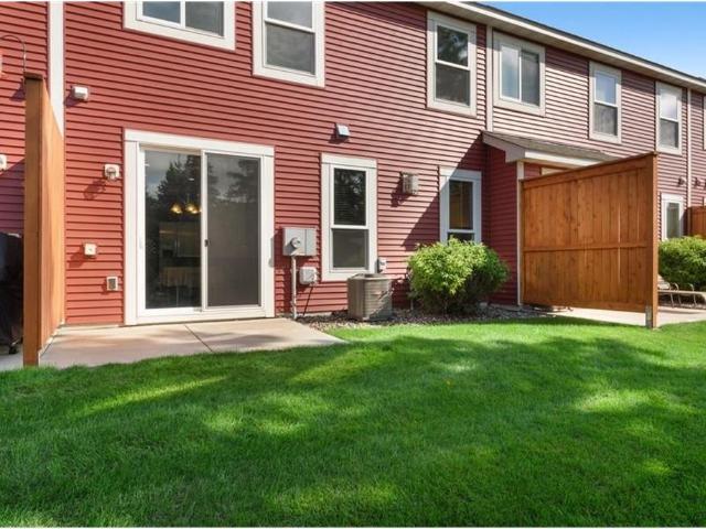 Townhouse for sale in Blaine, Anoka County