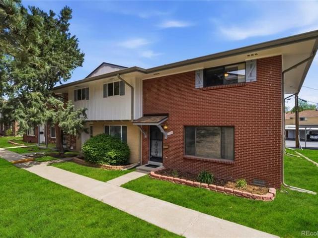 Condo for sale in Lakewood, Colorado