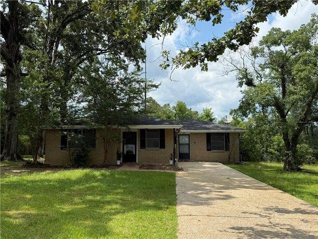 House for sale in Roseland, Louisiana