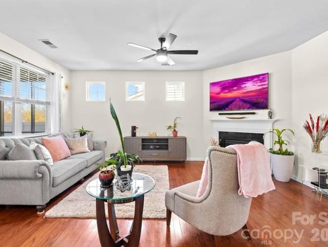 House for sale in Mecklenburg, North Carolina