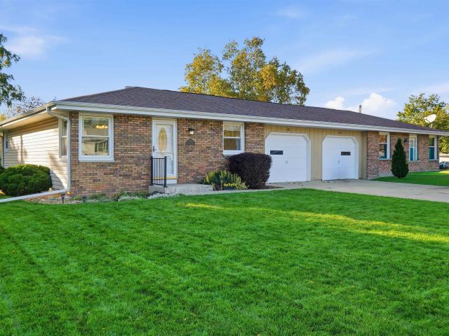 Condo for sale in Janesville, Rock County