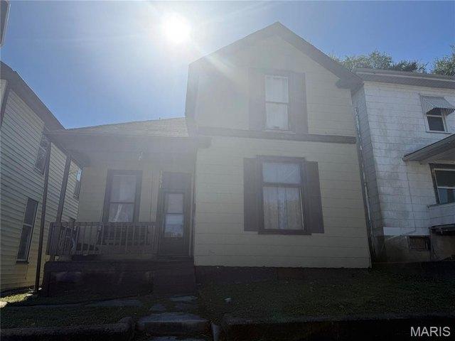 House for sale in Hannibal, Missouri