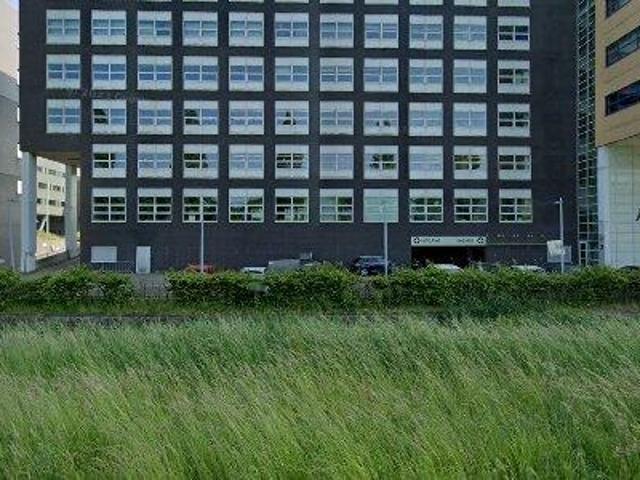 Bedrijfspand te huur in Zoetermeer, Zuid Holland
