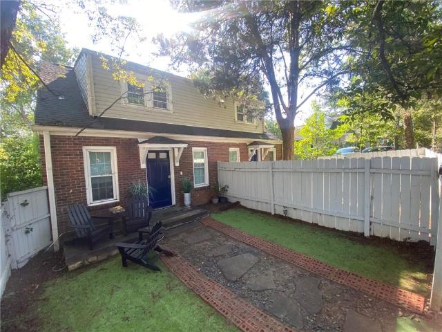 House for sale in Atlanta, Fulton County
