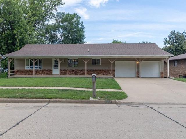 House for sale in Plymouth, Iowa