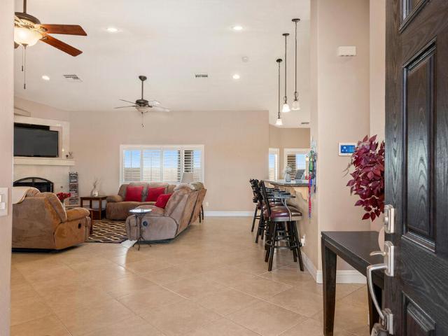 House for sale in Thermal, Imperial County