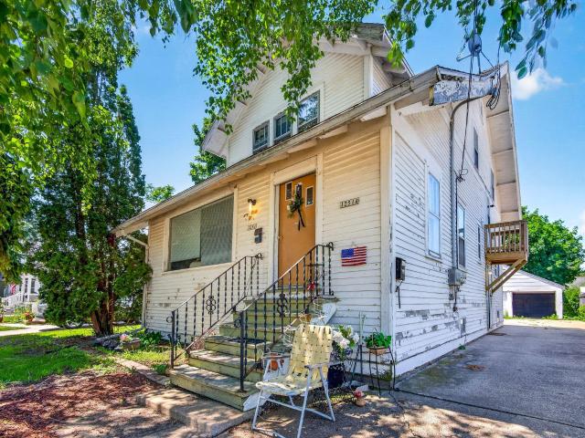 House for sale in Oshkosh, Wisconsin