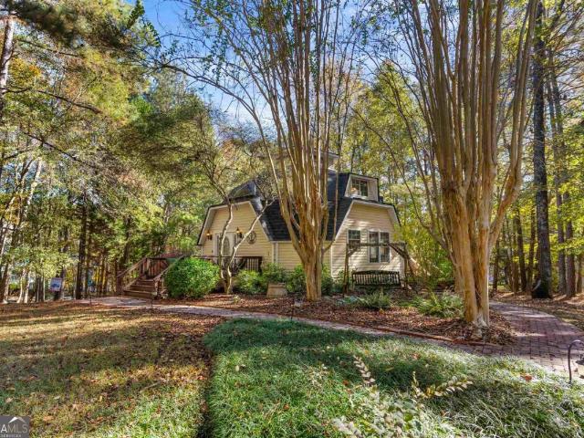 House for sale in White Plains, Georgia