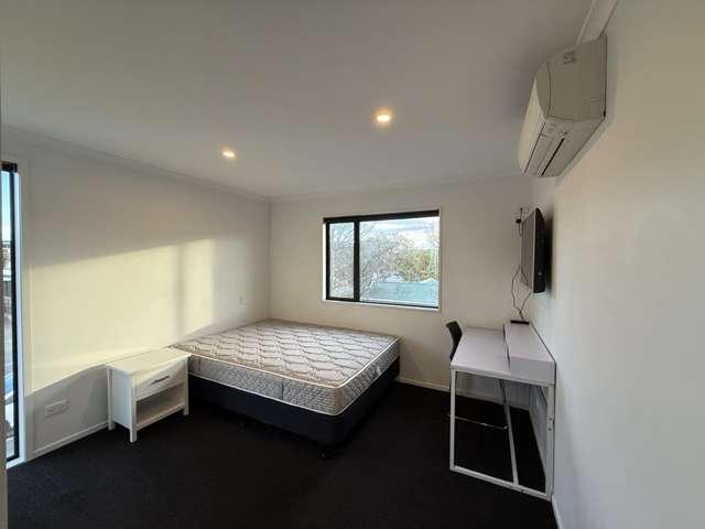 Apartment for rent in Heathcote, Canterbury