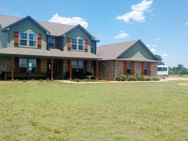 Farm for sale in Crescent, Oklahoma