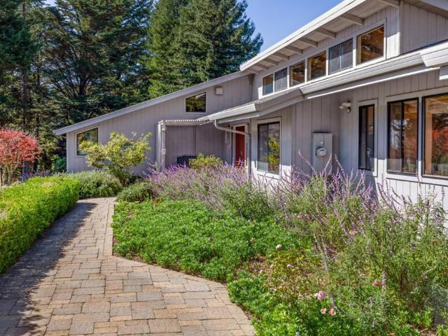 House for sale in Woodside, San Mateo County