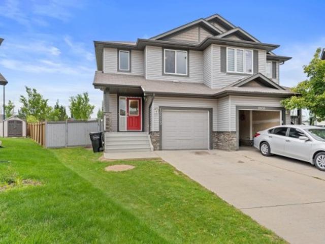 House for sale in Wedgewood, Alberta
