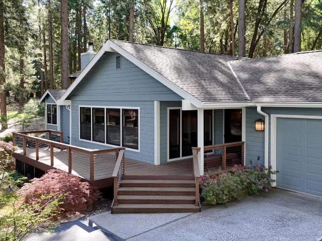 Property for sale in Forest Knolls, California