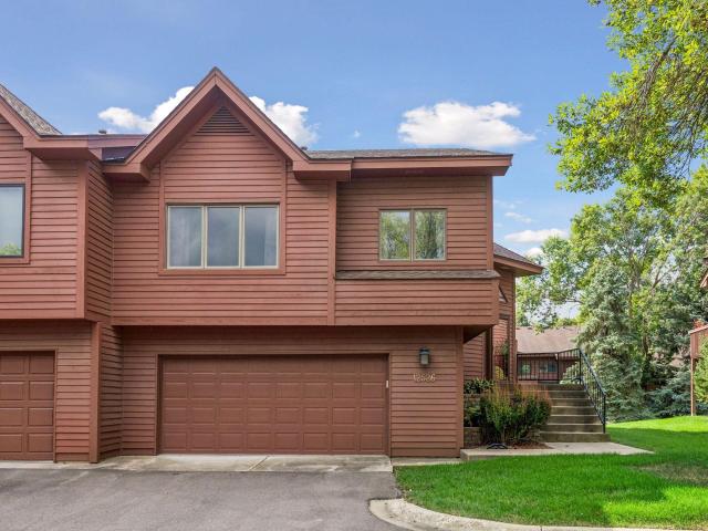 Townhouse for sale in Burnsville, Dakota County
