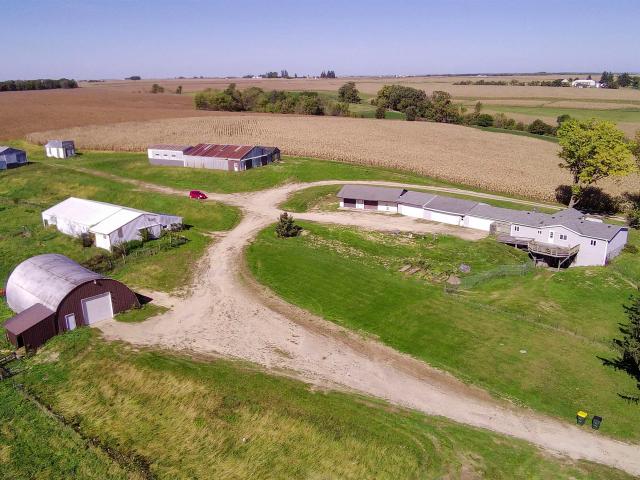 House for sale in Town of Mount Hope, Grant County