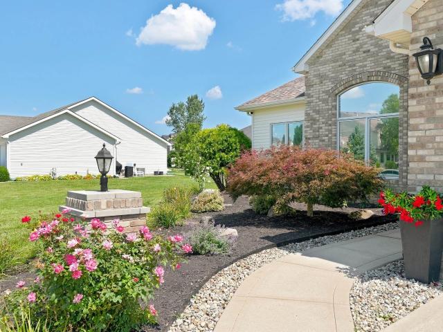House for sale in Lakes of Carroll Creek, Huntertown