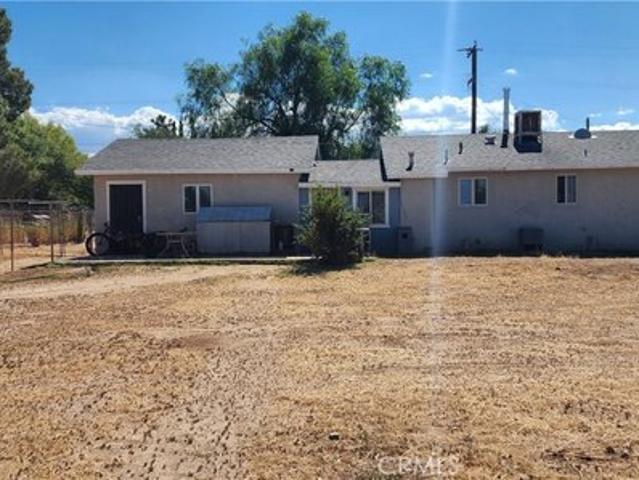 House for sale in Pearblossom, Los Angeles County
