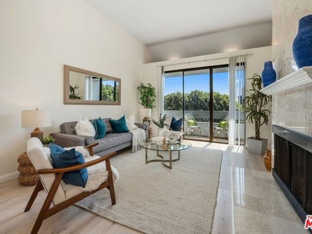 Condo for sale in Santa Monica, Los Angeles County