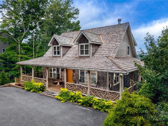 House for sale in Watauga, North Carolina