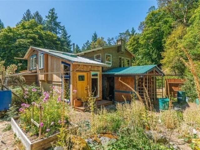 Property for sale in Fulford Harbour, British Columbia