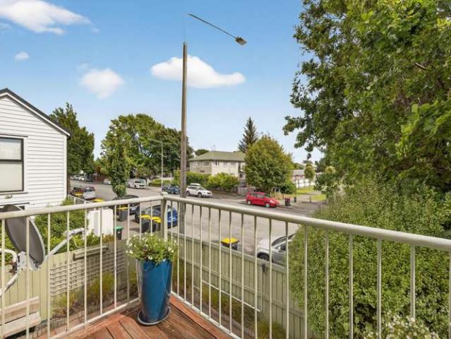 Townhouse for sale in Heathcote, Canterbury