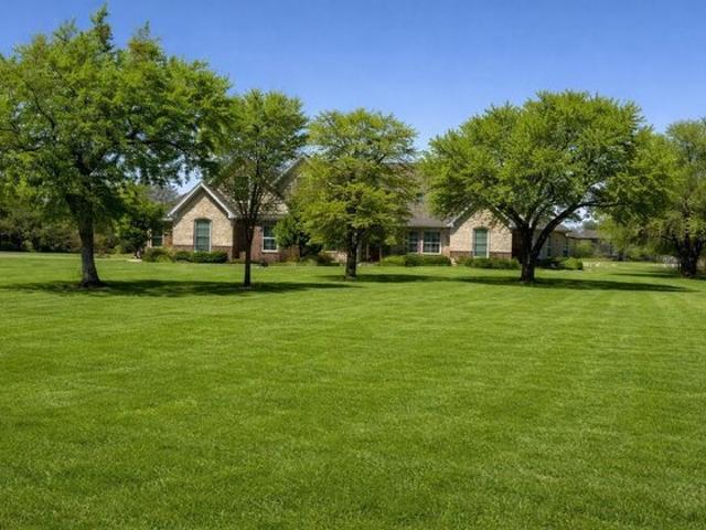 House for sale in Glen Rose, Texas