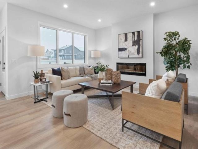 House for sale in Wedgewood, Alberta
