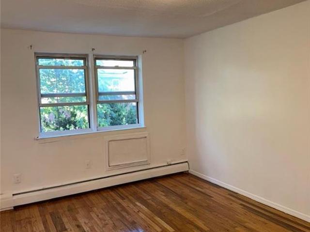 Commercial for sale in Arverne, New York