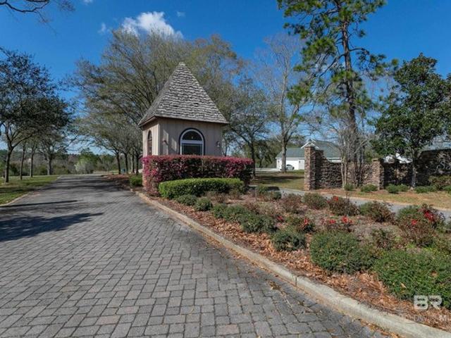 Land for sale in Elberta, Alabama