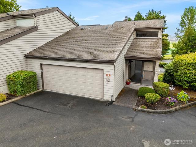 Condo for sale in Burlington