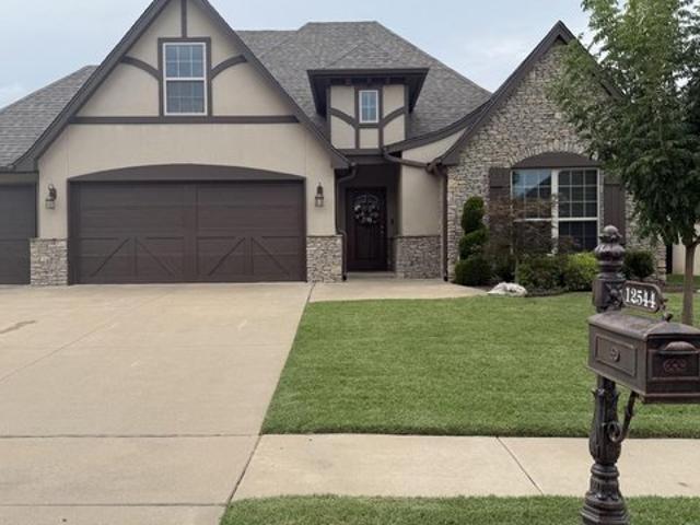 House for sale in Bixby, Oklahoma