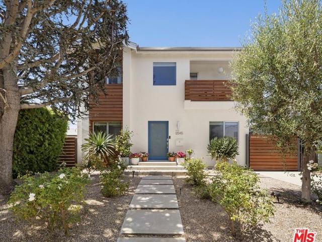 House for sale in Canoga Park, California