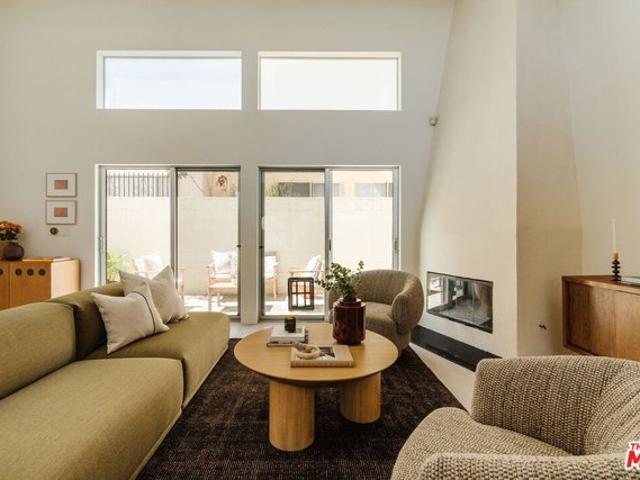 Condo for sale in Santa Monica, California