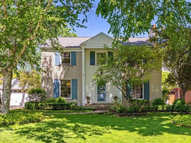 House for sale in Grosse Pointe, Michigan