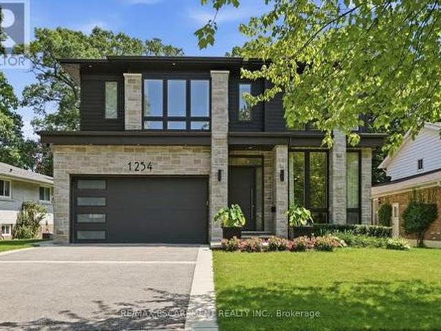House for sale in Lorne Park, Mississauga