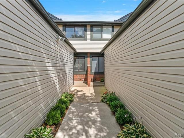 Condo for sale in Northville, Michigan