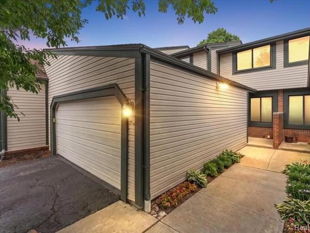 Condo for sale in Northville, Michigan