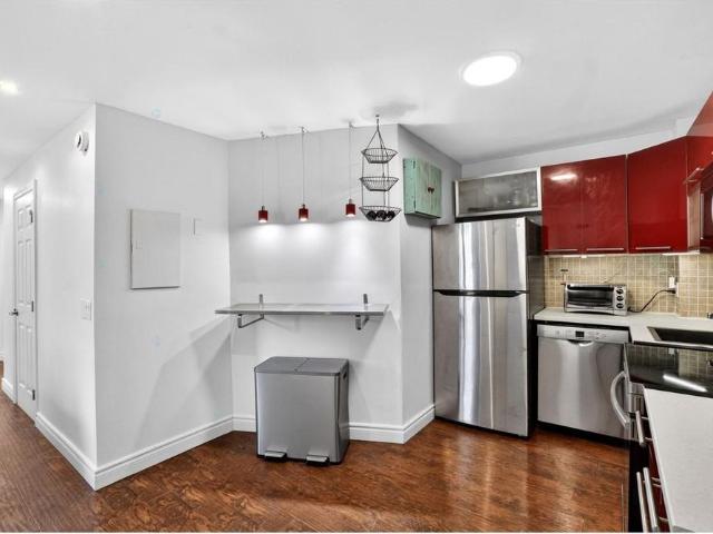 Apartment for rent in Ville-Marie, Montréal