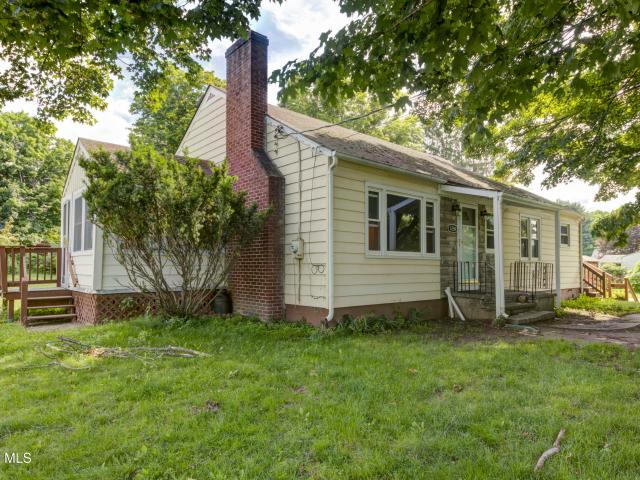 House for sale in Cropseyville, New York