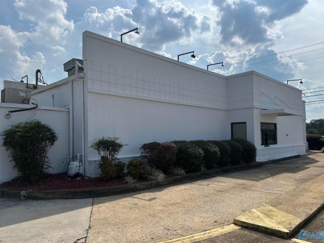 Commercial for sale in Boaz, Alabama