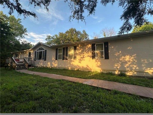 House for sale in Sweet Springs, Missouri