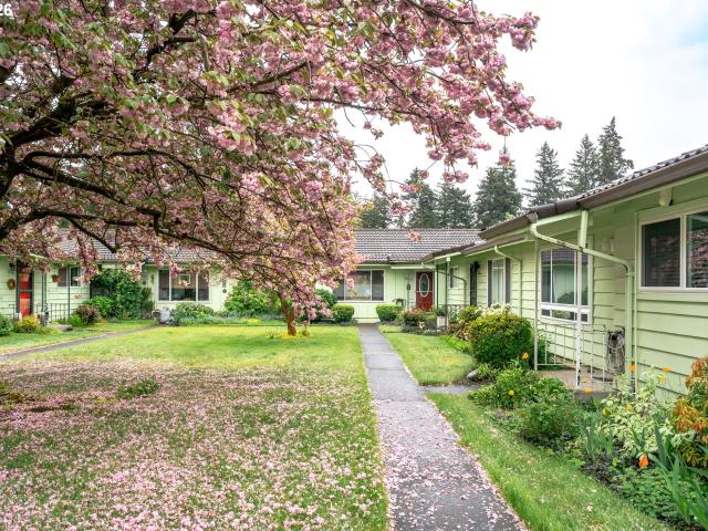 Condo for sale in Oregonia
