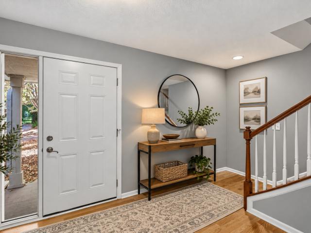 Townhouse for sale in Savage, Scott County