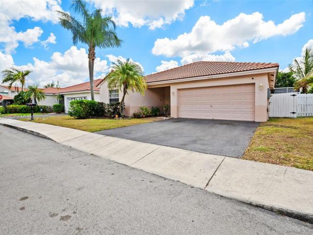 House for sale in Sunrise, Florida