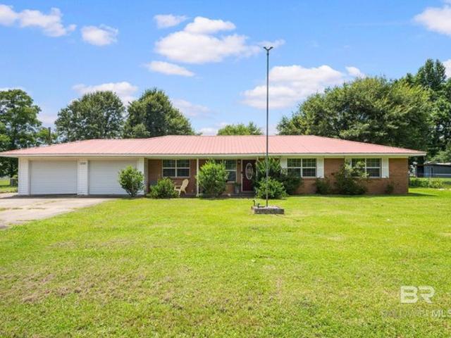 House for sale in Elberta, Alabama