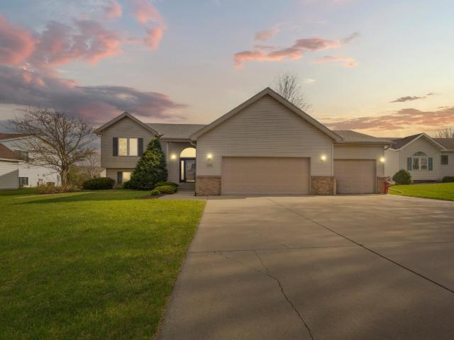 House for sale in Steele, Minnesota