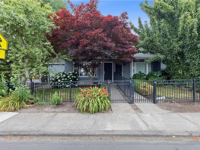 Condo for sale in Oregonia