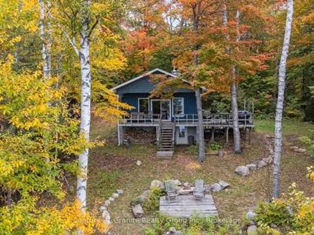 House for sale in Dysart et al, Central Ontario
