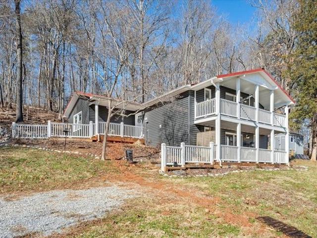 House for sale in Moneta, Bedford County
