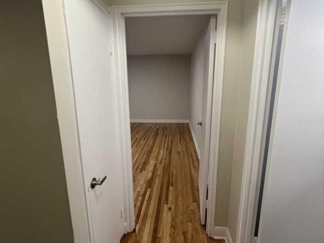 Apartment for rent in Mont-royal, Quebec